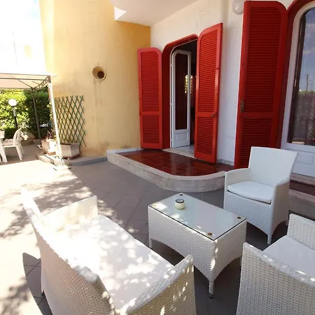 Casa Ylenia Vakantiehuis *