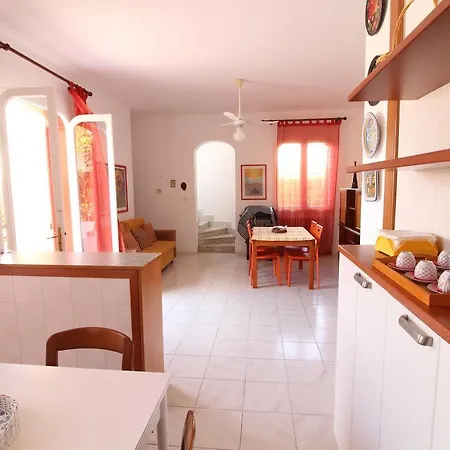 Semesterbostad Casa Ylenia